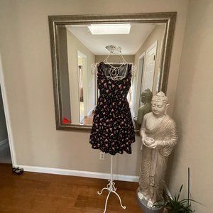 No Comment Empire Waist Dress Floral Print Black w/Flowers Woman's size Medium